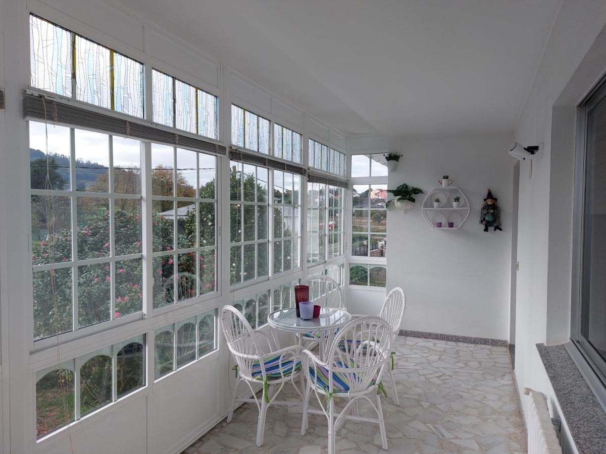 Acogedora Casa De Campo Neda Eksteriør billede