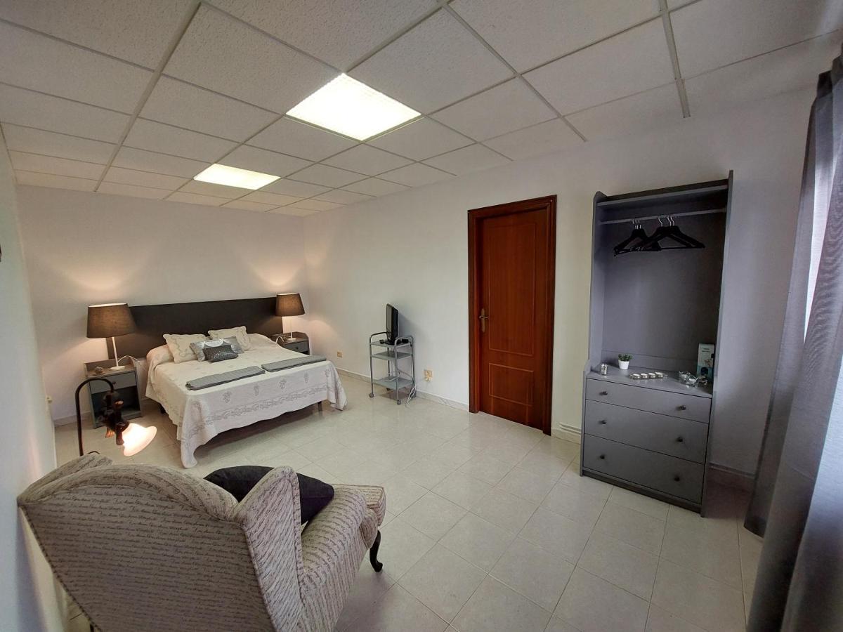 Acogedora Casa De Campo Neda Eksteriør billede